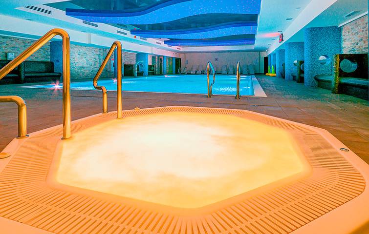 Ferienwohnung für 4 Personen, mit Garten und Sauna sowie Whirlpool und Terrasse - 1