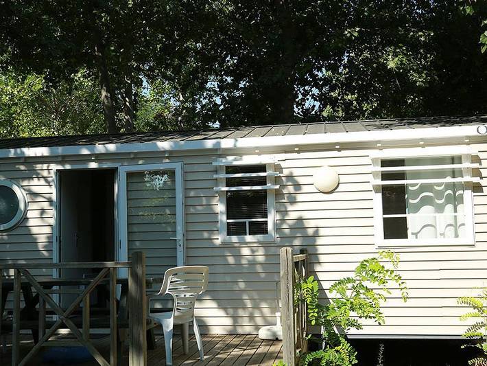 Camping Les Berges du Canal - Mobilheim 8 personen - Mh3 32 m² in Villeneuve-lès-Béziers, Mittelmeerküste (Frankreich)