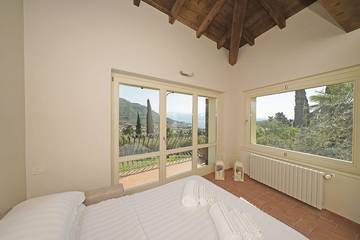 Villa für 18 Personen in Salò, Gardasee-Berge, Bild 3