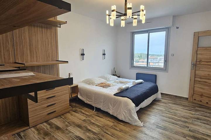 Ganze Wohnung, Vue mer Exceptionnelle. Appartement 3 Chambres Avec Salle de Bain Individuelle in Royan, Côte de Beauté