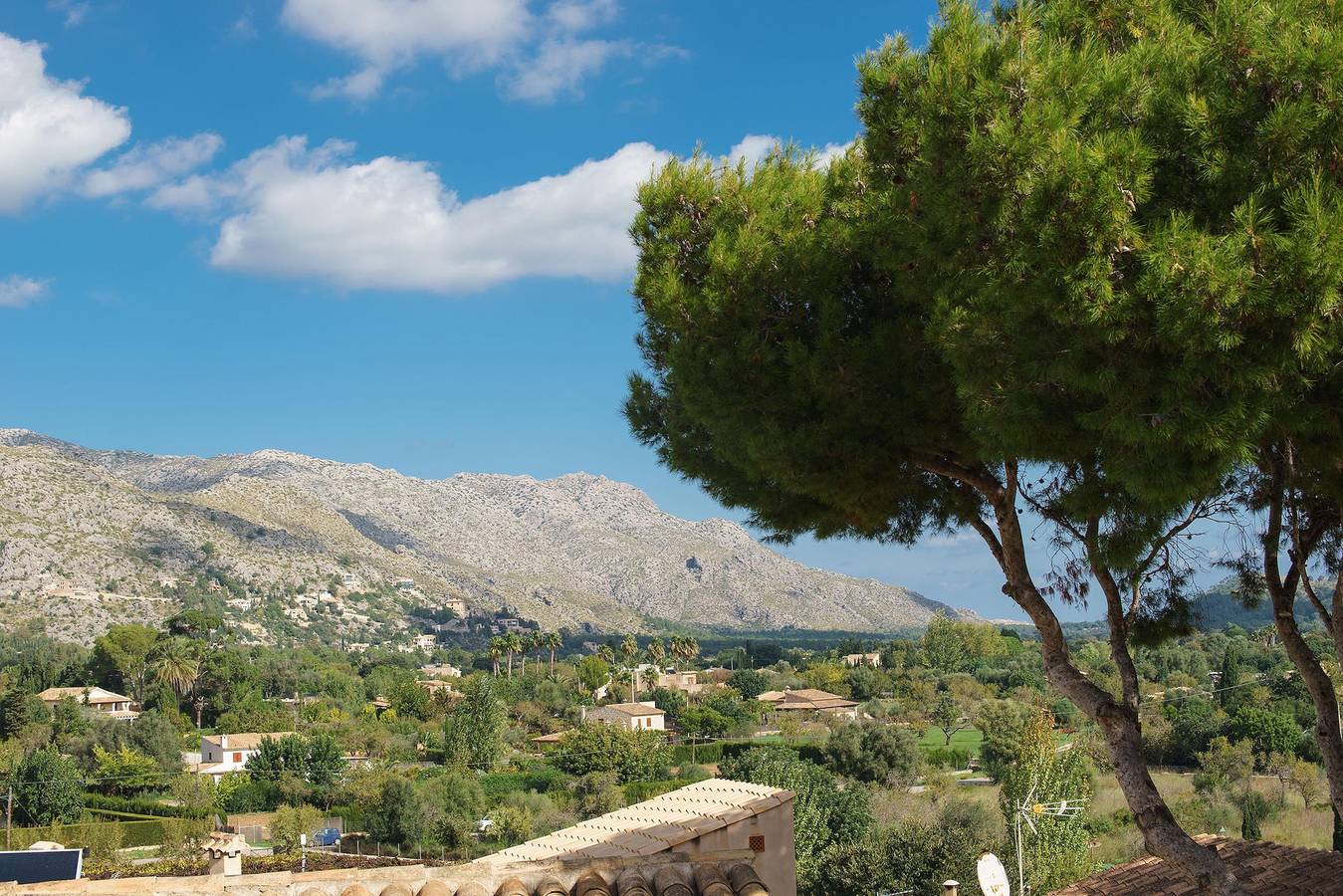 Townhouse Calvario at Calvari in Torrent de la Vall d'en Marc, Pollença