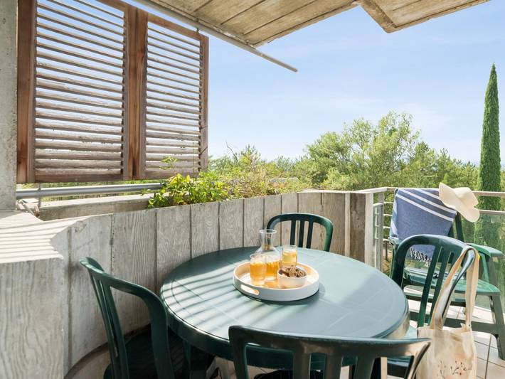 Gîte pour 3 personnes, avec jardin ainsi que balcon et sauna à Grospierres - 4