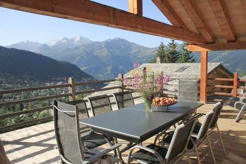 Double Room with Private External Bathroom in Bagnes, Alpes valaisannes