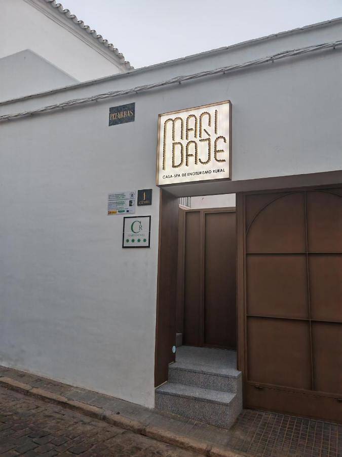 Casa rural para 6 personas, con Balcón y Jacuzzi además de Terraza y Vistas en Provincia de Badajoz - 2