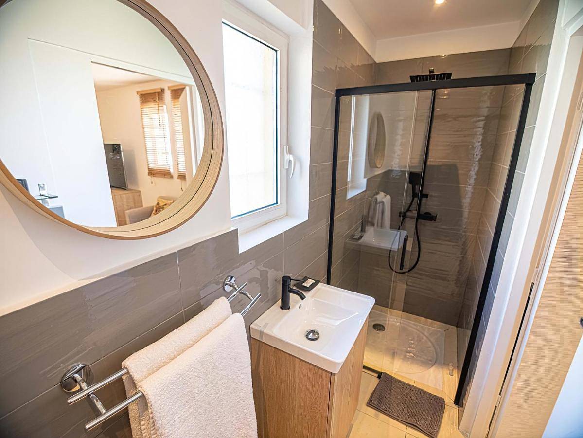 Villa Syracuse - Chambre privée avec piscine et jardin in Cogolin, Côte méditerranéenne (France)