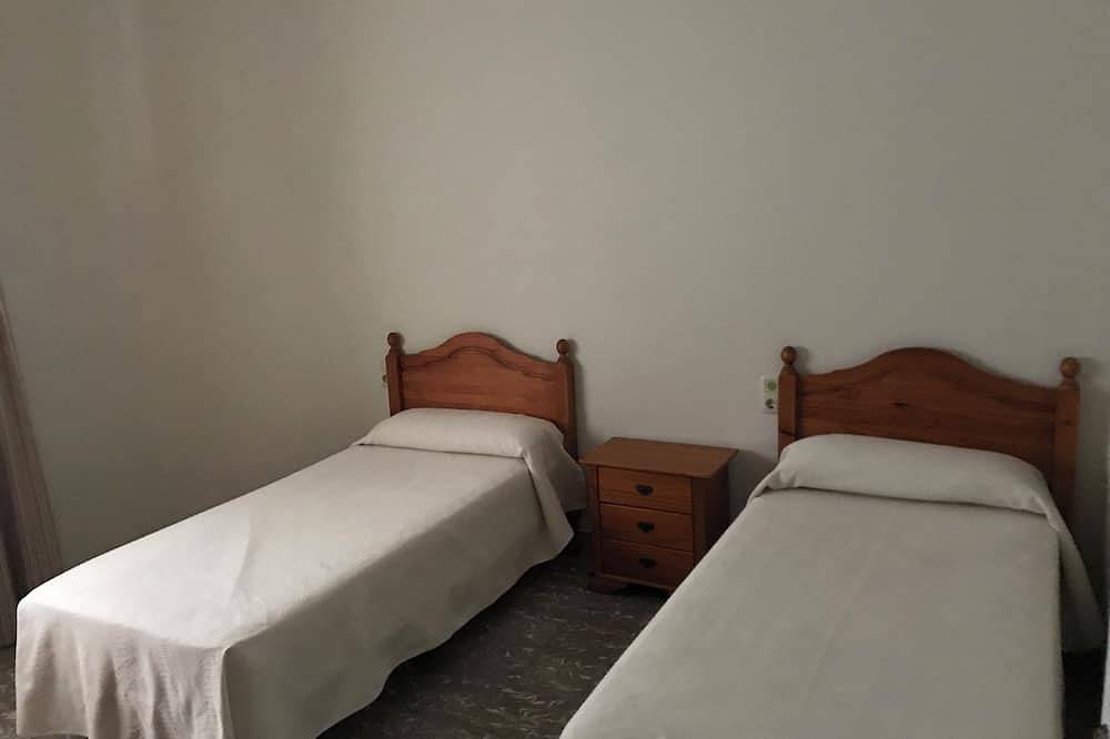 Ganze Wohnung, Apartment located in front of the fishing port of Benicarló. in Benicarló, Costa del Azahar