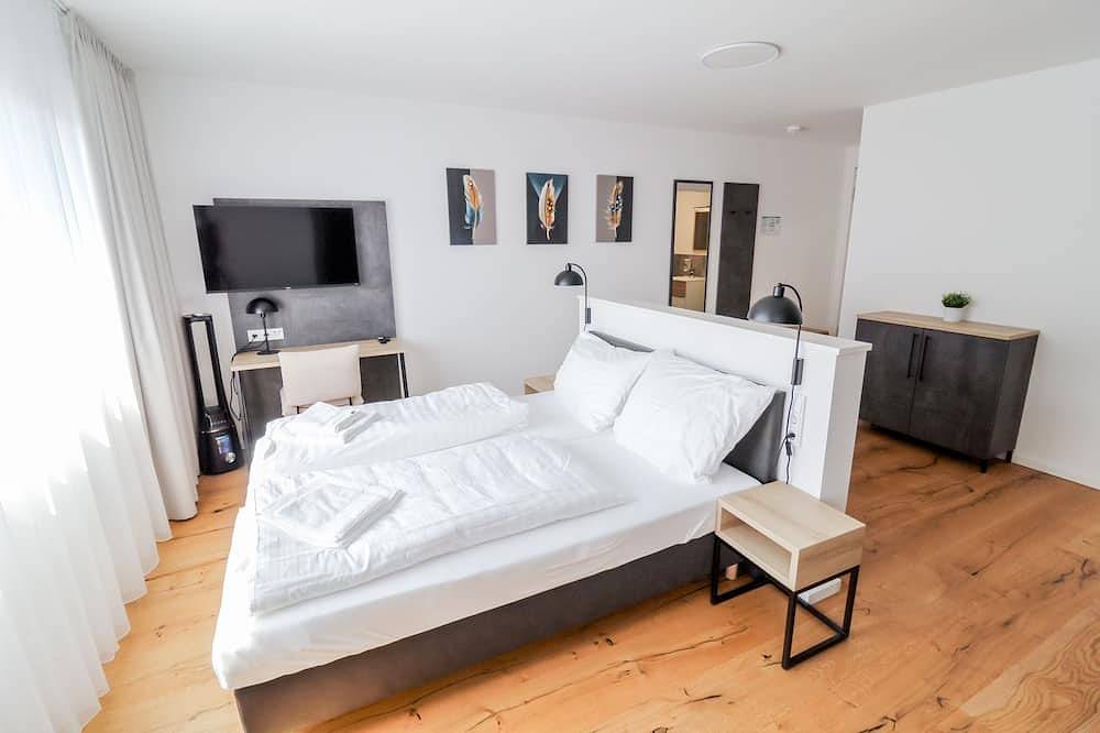 Ganze Wohnung, Stylisches Apartment im 1.Og mit Lift in Friedrichshain in Friedrichshain - Kreuzberg, Berlin