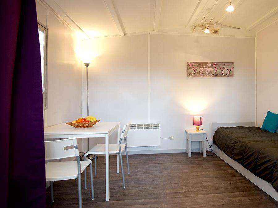 Flower Camping des Vallées - Chalet 2 personas - Chalet Standard 17m² - 1 habitación + terraza in Saint-Brieuc, Côte de Goëlo