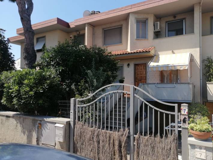 Apartamento de vacaciones para 4 personas, con balcón y jardín - 1
