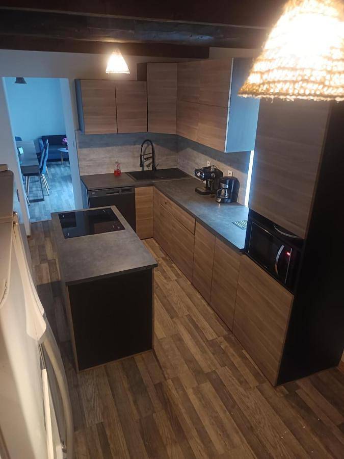 Location de vacances pour 8 personnes, avec vue et terrasse, animaux acceptés dans Poujols