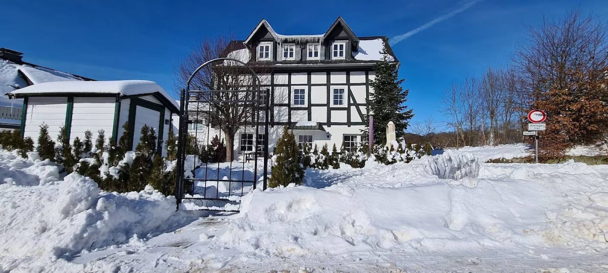 Ferienhaus 'Fachwerkhaus Korntenne' mit Bergblick, privater Terrasse und Wlan in Usseln, Willingen