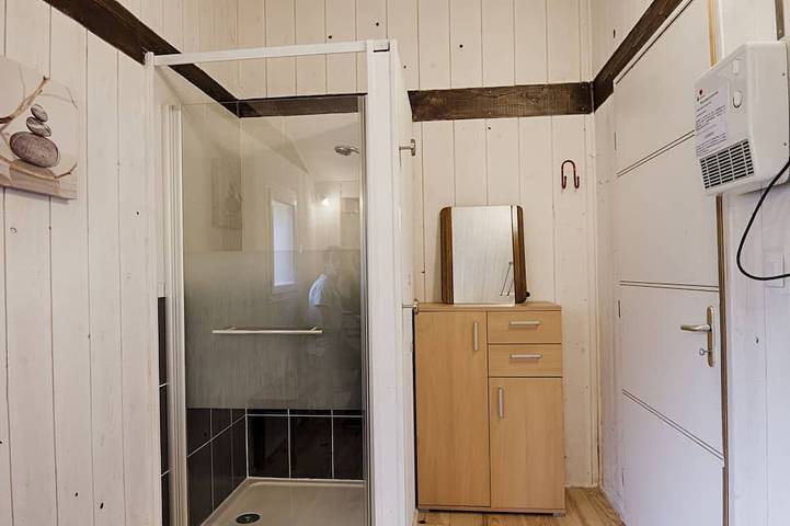 Gîte pour 2 personnes, avec terrasse à Saint-Hilaire-de-Lavit - 4