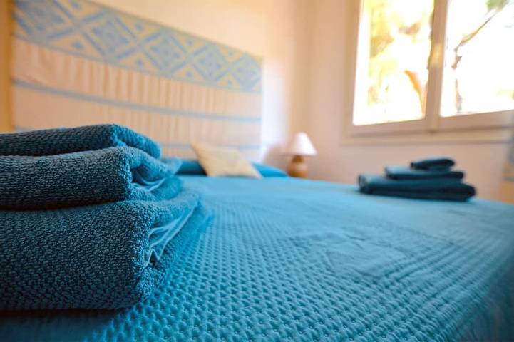 Ganze Wohnung, Calaverde, sehr raffinierte Wohnung, nur einen Steinwurf vom Meer entfernt in Santa Margherita di Pula, Pula und Umgebung