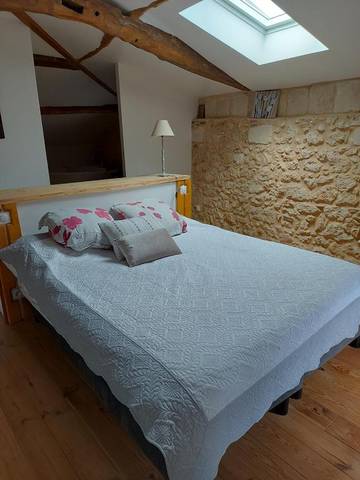 Gîte pour 8 personnes, avec jardin, animaux acceptés à Cercoux