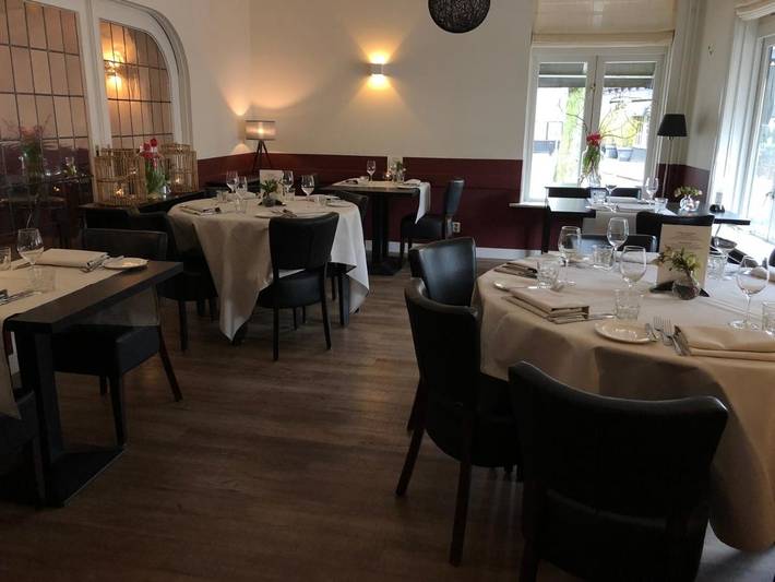 Location de vacances pour 2 personnes, avec terrasse et vue à Lisse - 2