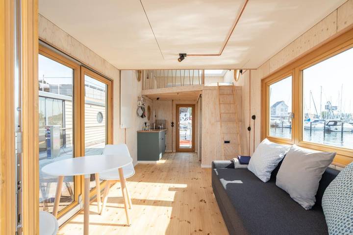 Hausboot für 2 Personen, mit Terrasse in Schleswig