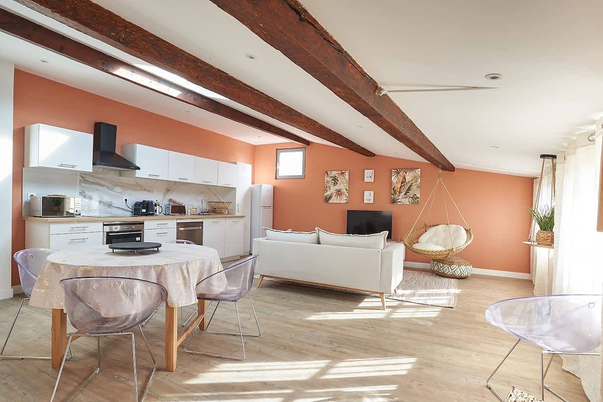 Apartamento entero, Stunning old town views across les Halles market in Béziers, Côte d'Améthyste