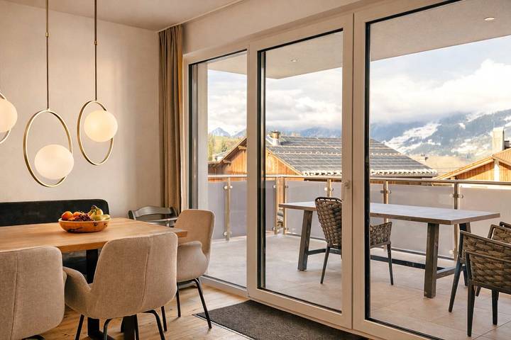 Geheel appartement, Ziller Delight – Stylish Apartment with Balcony & Mountain View in Tux Alps, Fügen