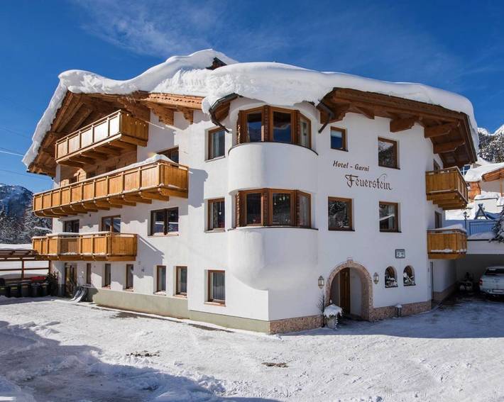B&B für 4 Personen, mit Garten und Ausblick sowie Sauna in Sankt Anton am Arlberg