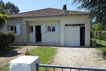 Gîte pour 4 personnes, avec jardin à Trélissac