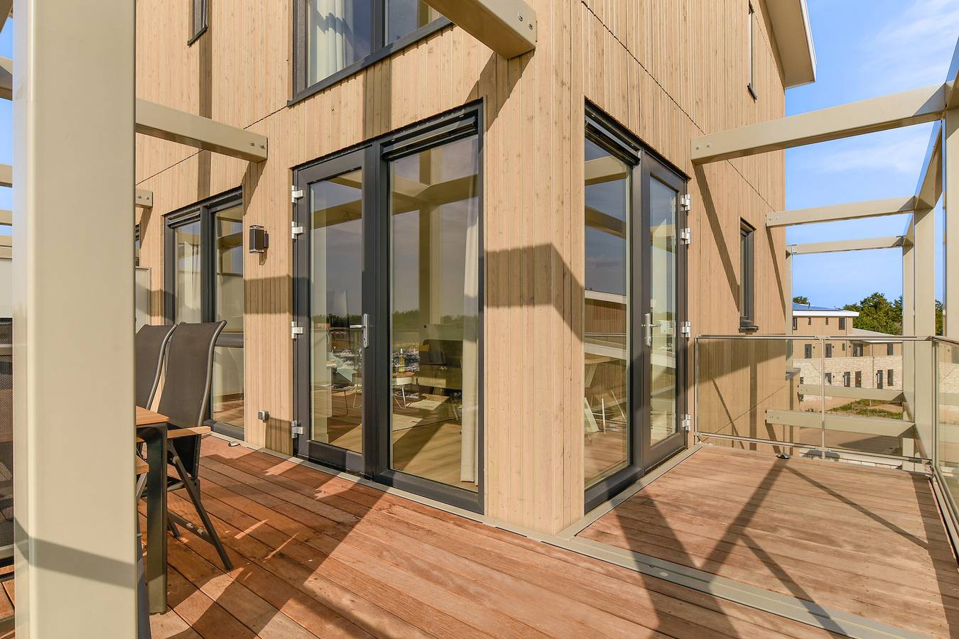 Landal Marina Resort Well — 4-persoons waterwoning in Bergen (Limburg), De Maasduinen National Park