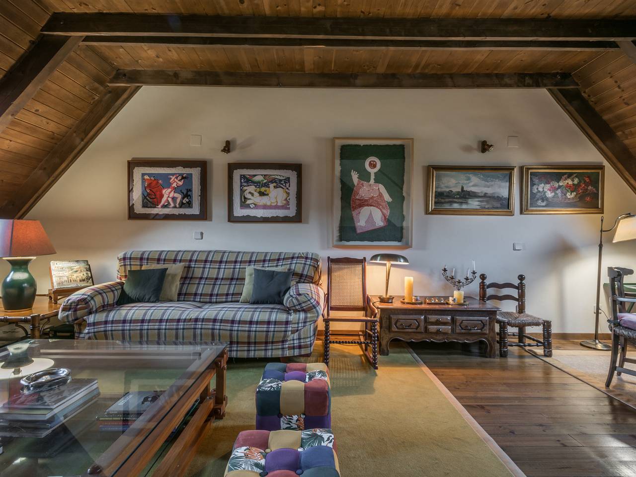 Traditional house in Salardú, perfect for skiing in the Pyrenees in Naut Aran, Baqueira Beret