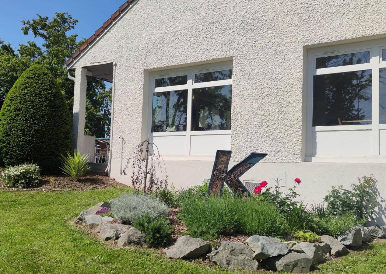 Triple Room (1 Double bed + 1 Junior Bed) in Lutterbach, Région de Mulhouse
