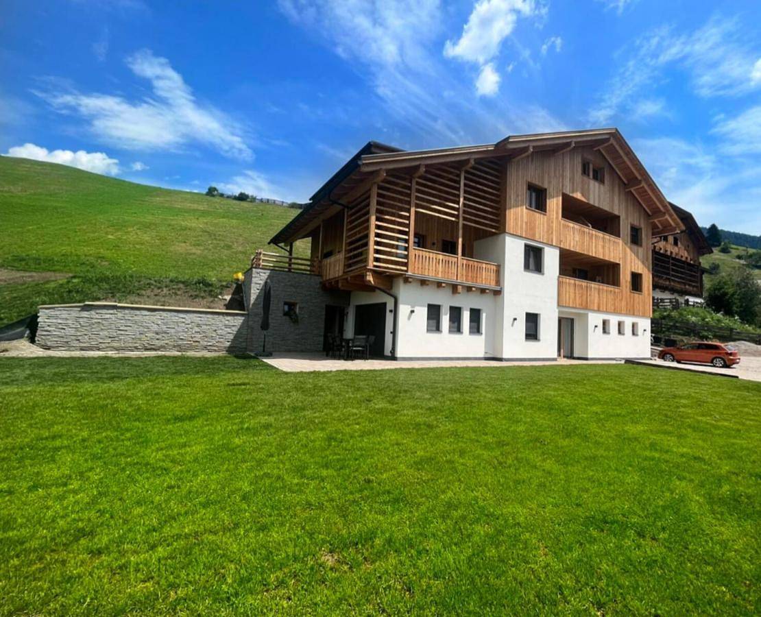 Appartamento intero, Apartment with Mountain View in La Valle, Dolomiti Superski