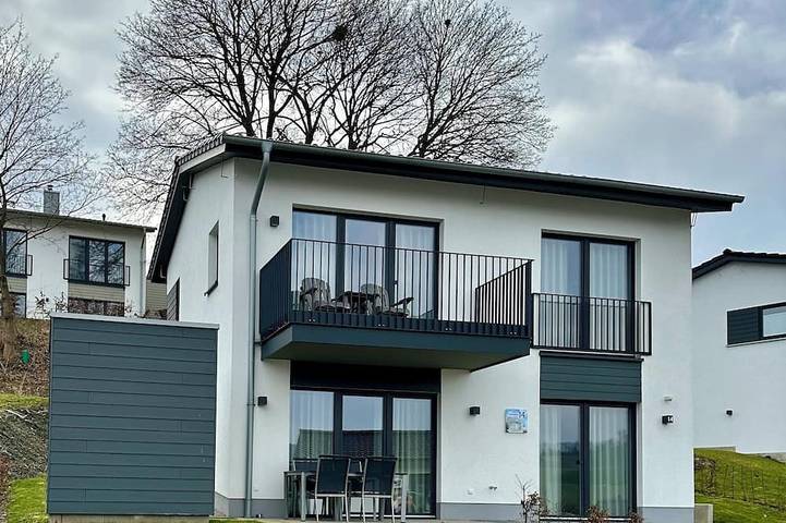 Chalet für 6 Personen, mit Balkon und Sauna in Diemelsee