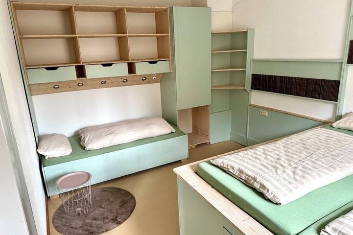 Ferienhaus für 15 Personen, mit Sauna und Terrasse sowie Garten, mit Haustier in der Stuttgart Region - 2