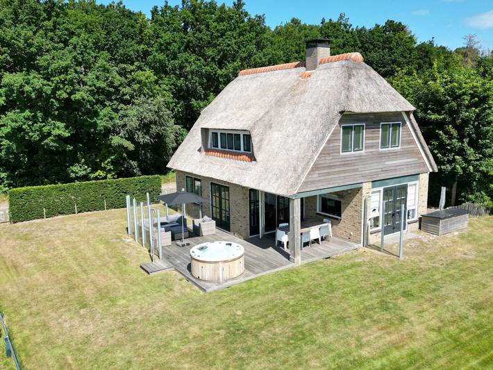Strandhaus für 8 Personen, mit Garten auf Ameland