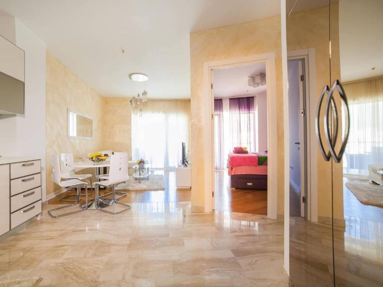 Apartamento entero, One Bedroom Apartment with Balcony in Budva, Municipio de Budva