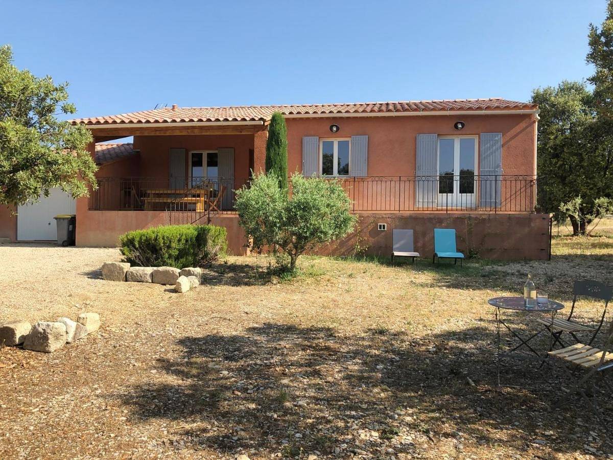 La Maison Bougnette in Flassan, Parc naturel régional du Mont-Ventoux