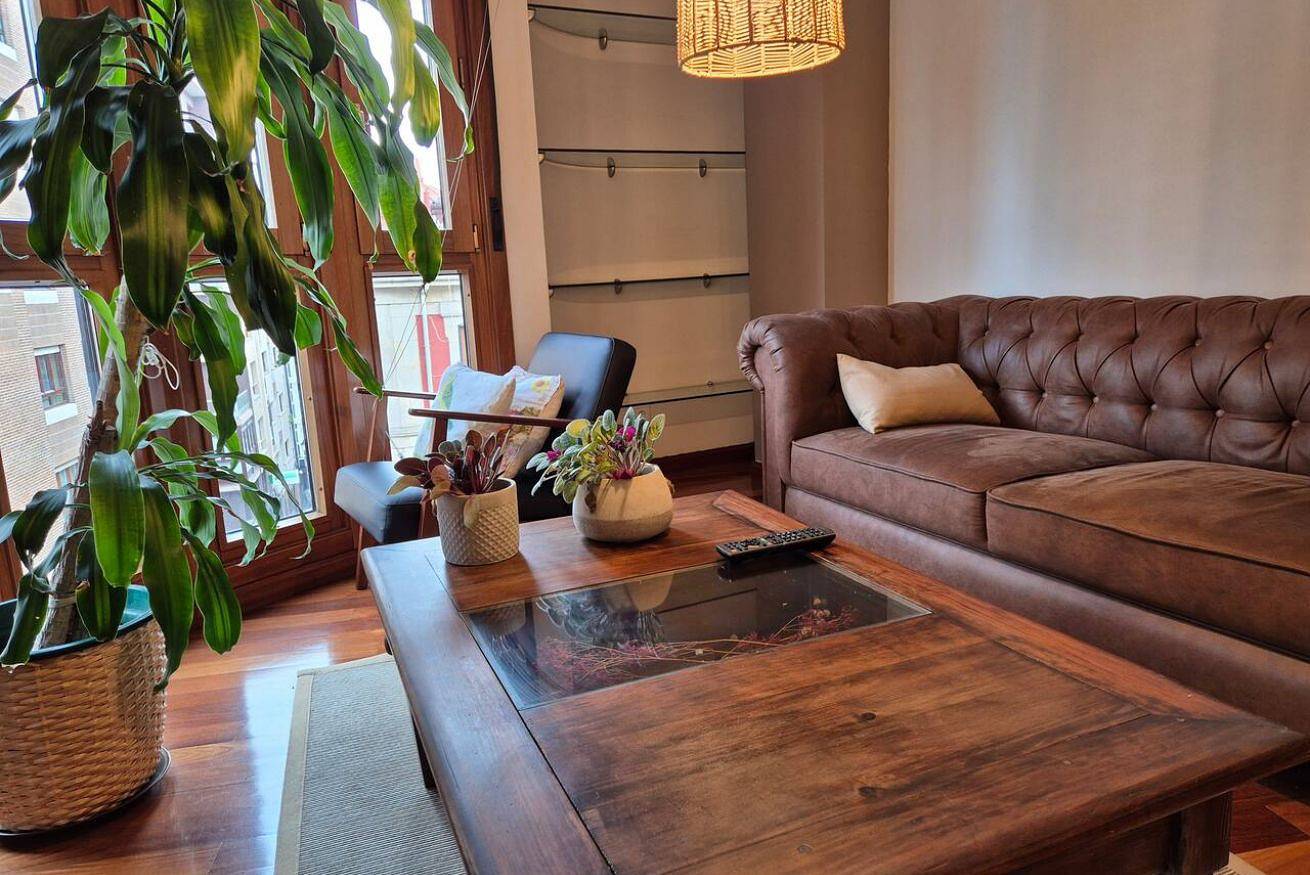 Apartamento entero, 1A137 Apartamento con encanto puerto deportivo in Distrito Centro (Gijón), Gijón