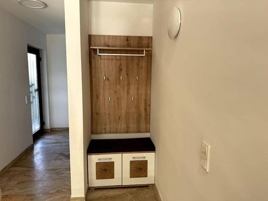 Three-Bedroom House in Bieber, Offenbach
