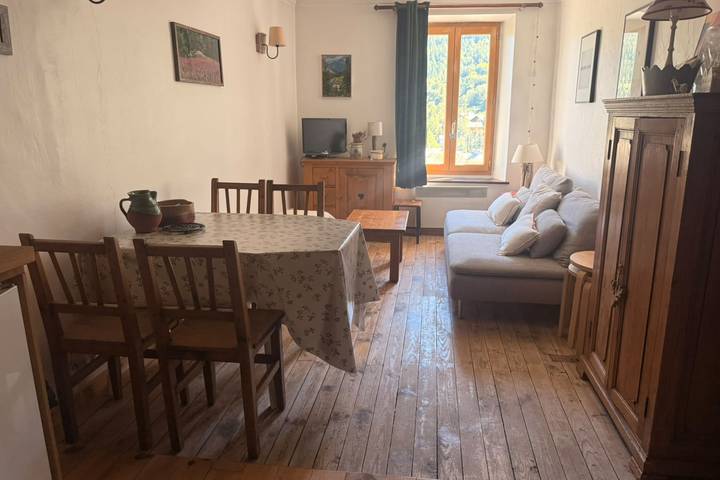 Apartamento entero, Apartment for 4 people near the slopes in La Salle les Alpes, Serre Chevalier