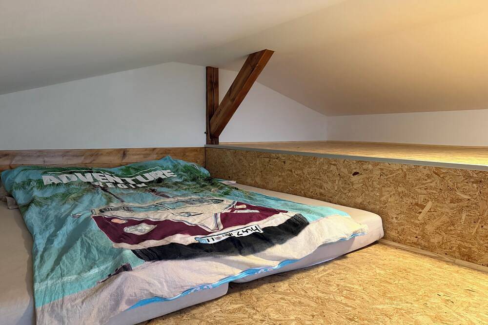 Ganze Wohnung, Ferienwohnung Spreebogen Grünheide – Ihr Rückzugsort direkt am Wasser bei Berlin in Hangelsberg, Grünheide