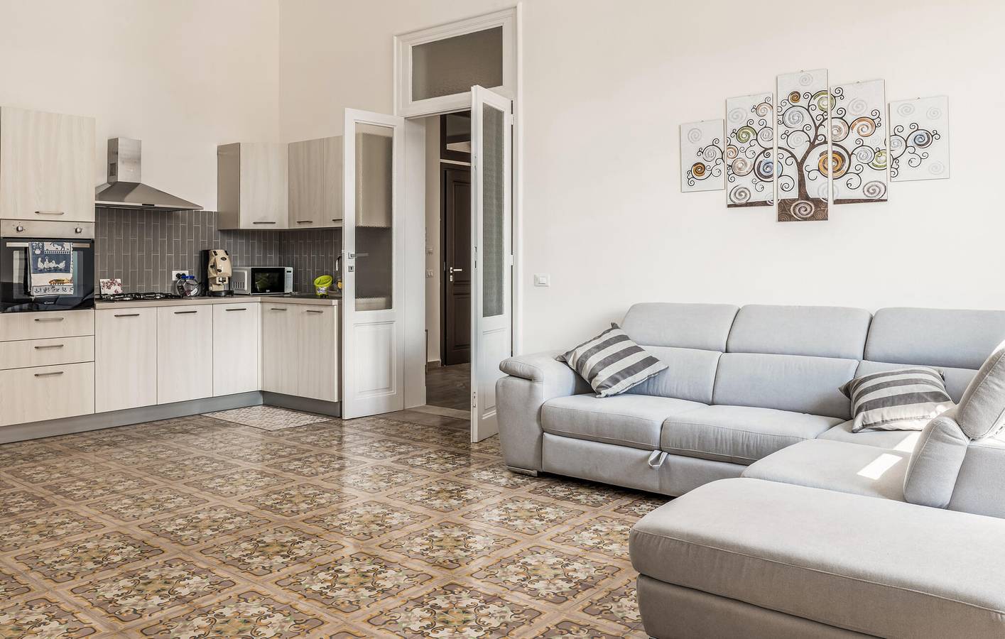 Apartamento vacacional entero, Acogedor apartamento de 2 dormitorios cerca de la costa y de restaurantes, con wifi y aparcamiento gratuitos in Trapani, Provincia de Trapani