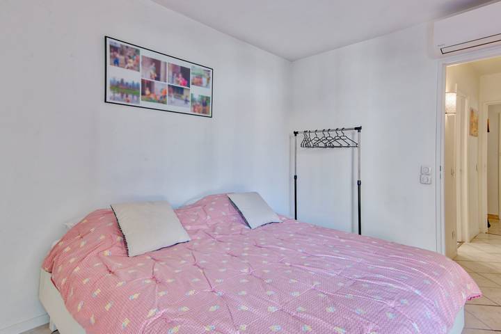 Gîte pour 4 personnes, avec terrasse, animaux acceptés à Toulon - 4