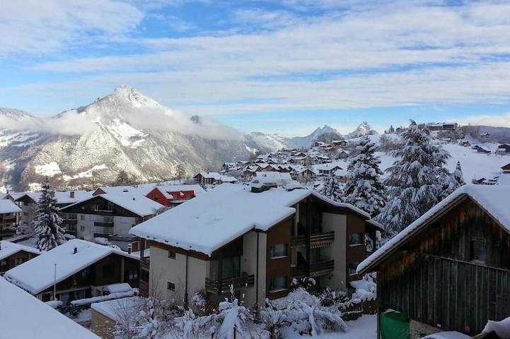 Ganze Wohnung, Elfe-Apartments, 2-Zimmer-Wohnung mit prächtiger See- und Bergsicht in Emmetten in Klewenalp-Stockhütte, Emmetten