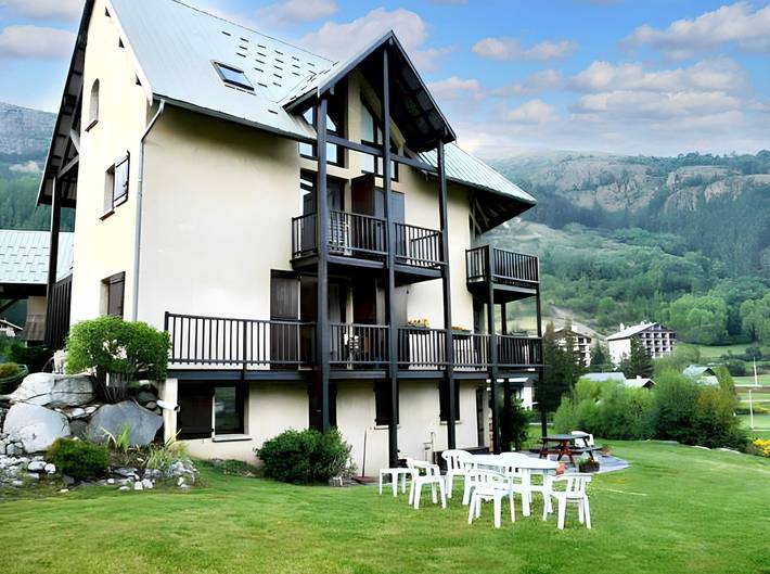Appartement de vacances pour 8 personnes, avec balcon