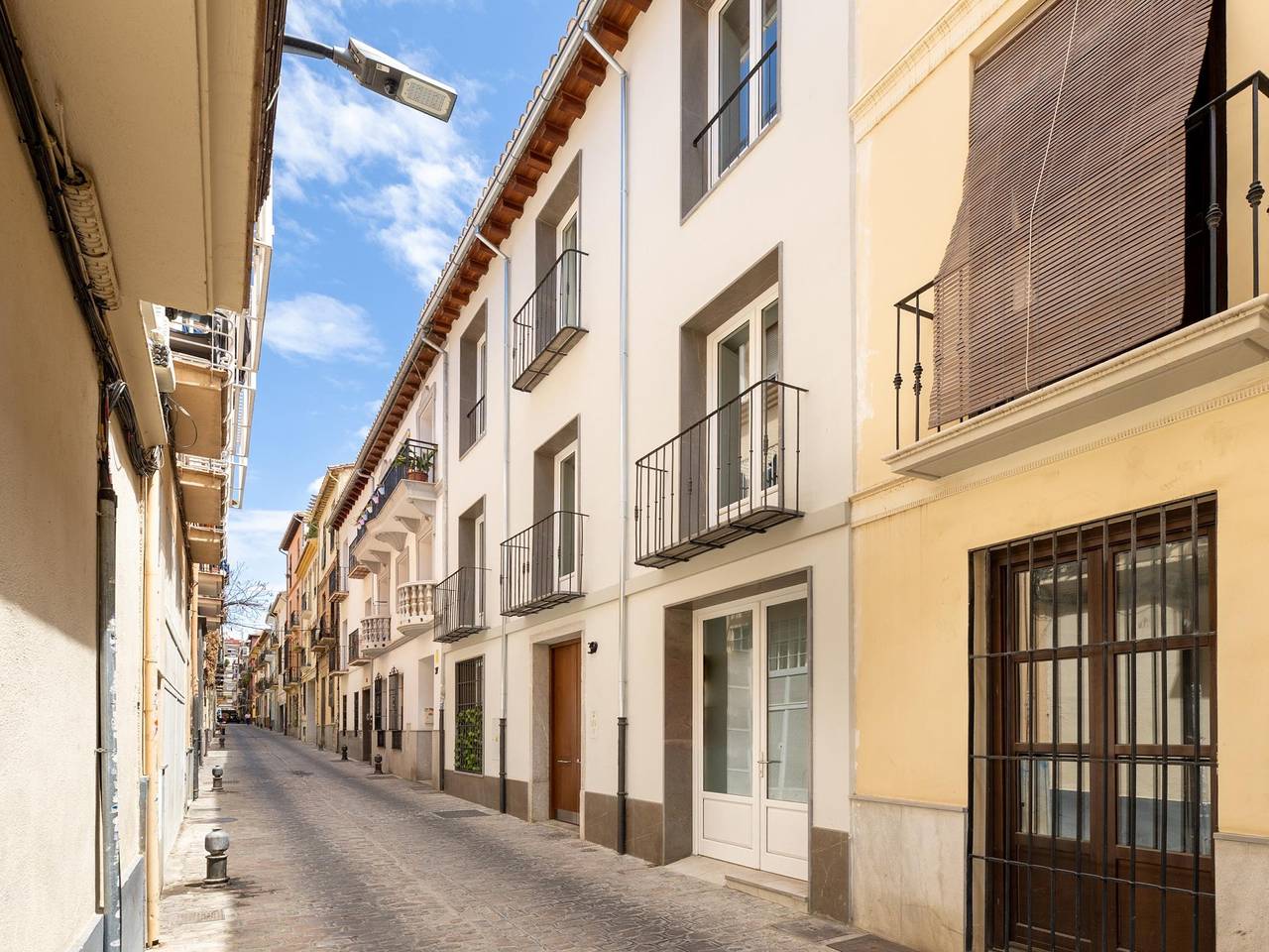 Entire vacation apartment, Luxury Suite San Diego in Centro-Sagrario, Granada