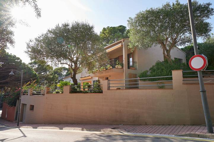 Ferienwohnung für 6 Personen, mit Terrasse und Garten in Palafrugell - 2