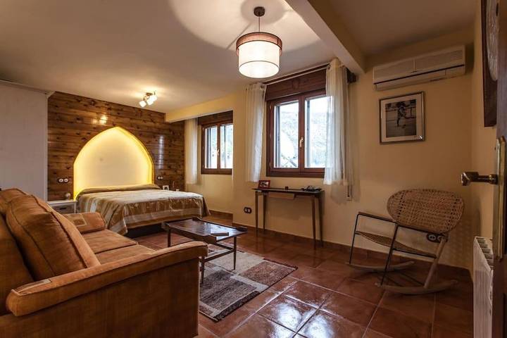 Apartamento para 6 personas, con Piscina para niños además de Piscina y Vistas en El Boalo