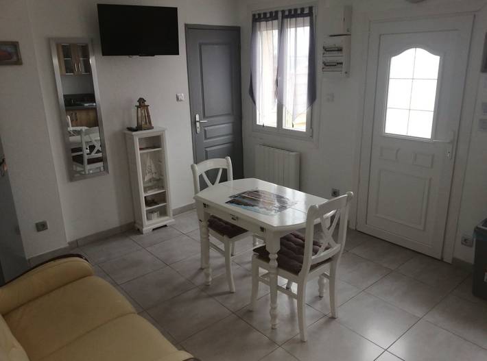 Gîte pour 2 personnes, avec jardin, animaux acceptés