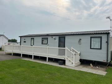 Glamping for 6 People in Hunstanton, Norfolk, Photo 1