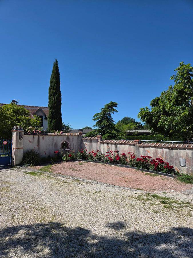 Location de vacances pour 4 personnes, avec terrasse et jardin, animaux acceptés à Châteauvieux - 3