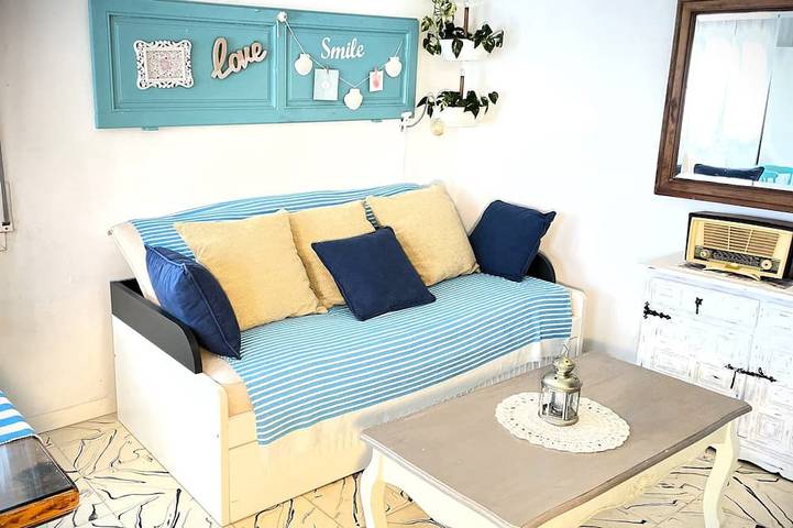 Ganze Wohnung, Sweet Dreams. Luminous with balcony, centrally located, ideal for couples and families (2-4 pax). in Sant Feliu de Guíxols, Costa Brava