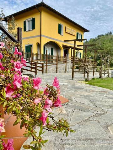 Hôtel pour 2 personnes, avec terrasse ainsi que jardin et vue à Pignone