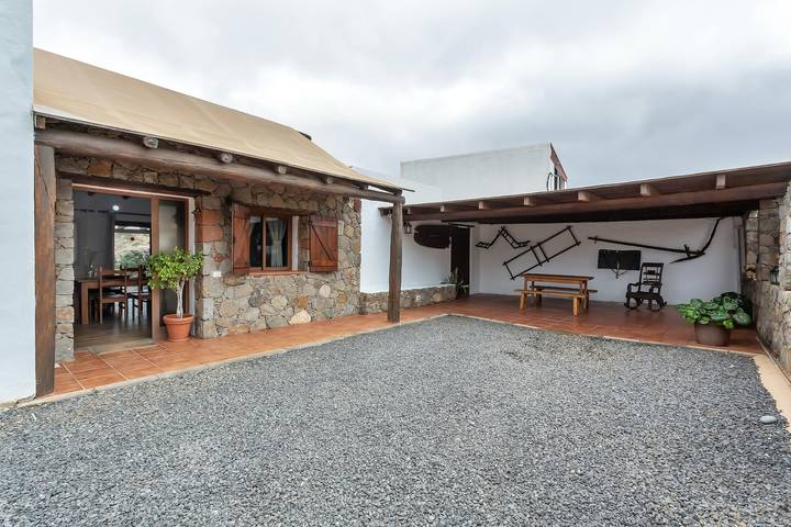 Casa de férias 'La Casilleta' com vista para a montanha, Wi-Fi e ar condicionado in Betancuria, Fuerteventura